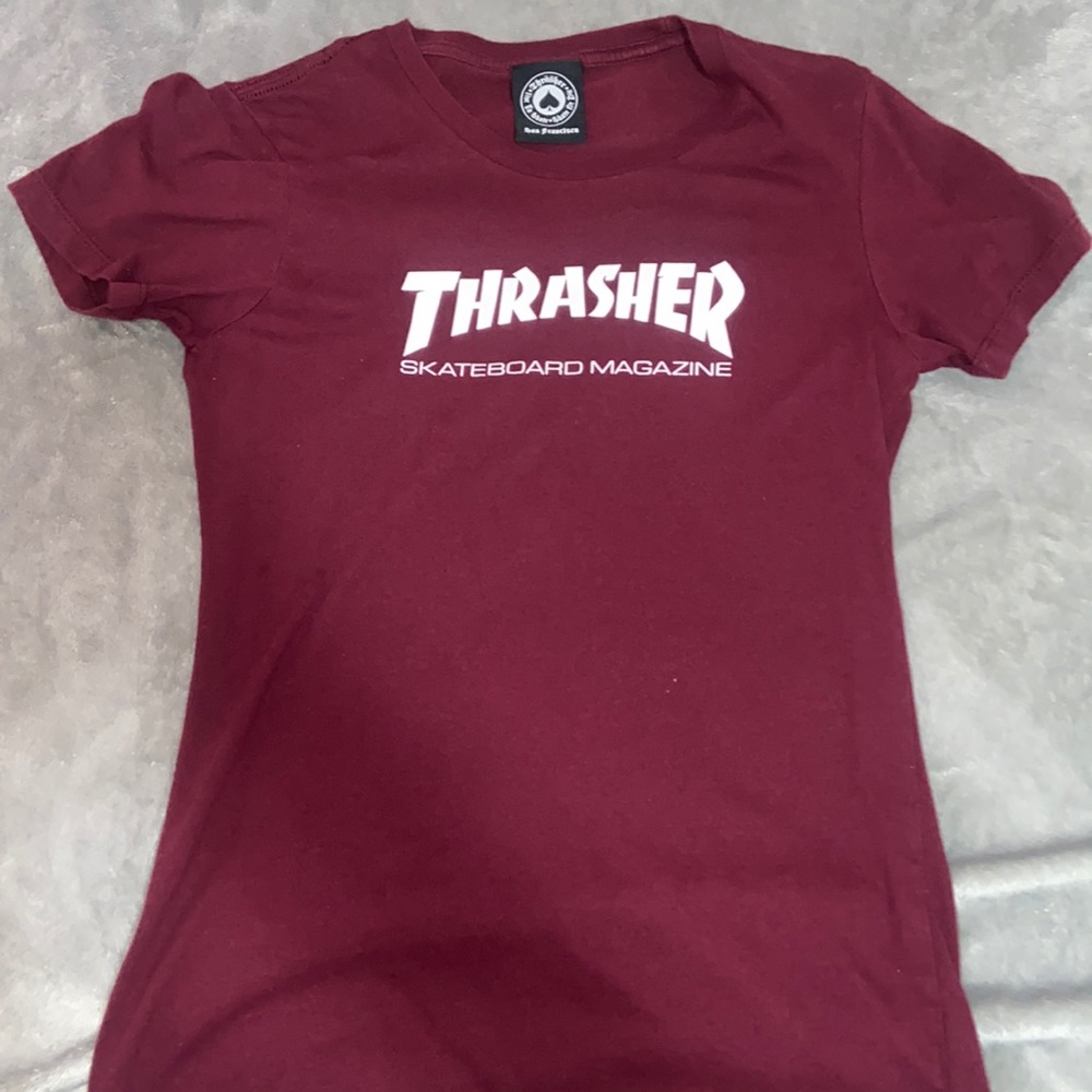 Women thrasher shirt